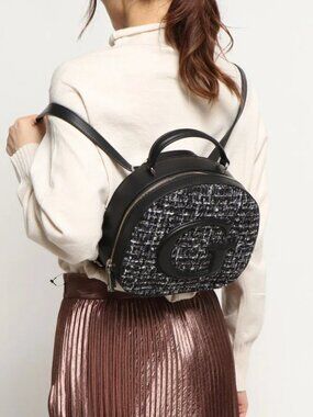 GUESS Viola CONVERTIBLE Crossbody Backpack